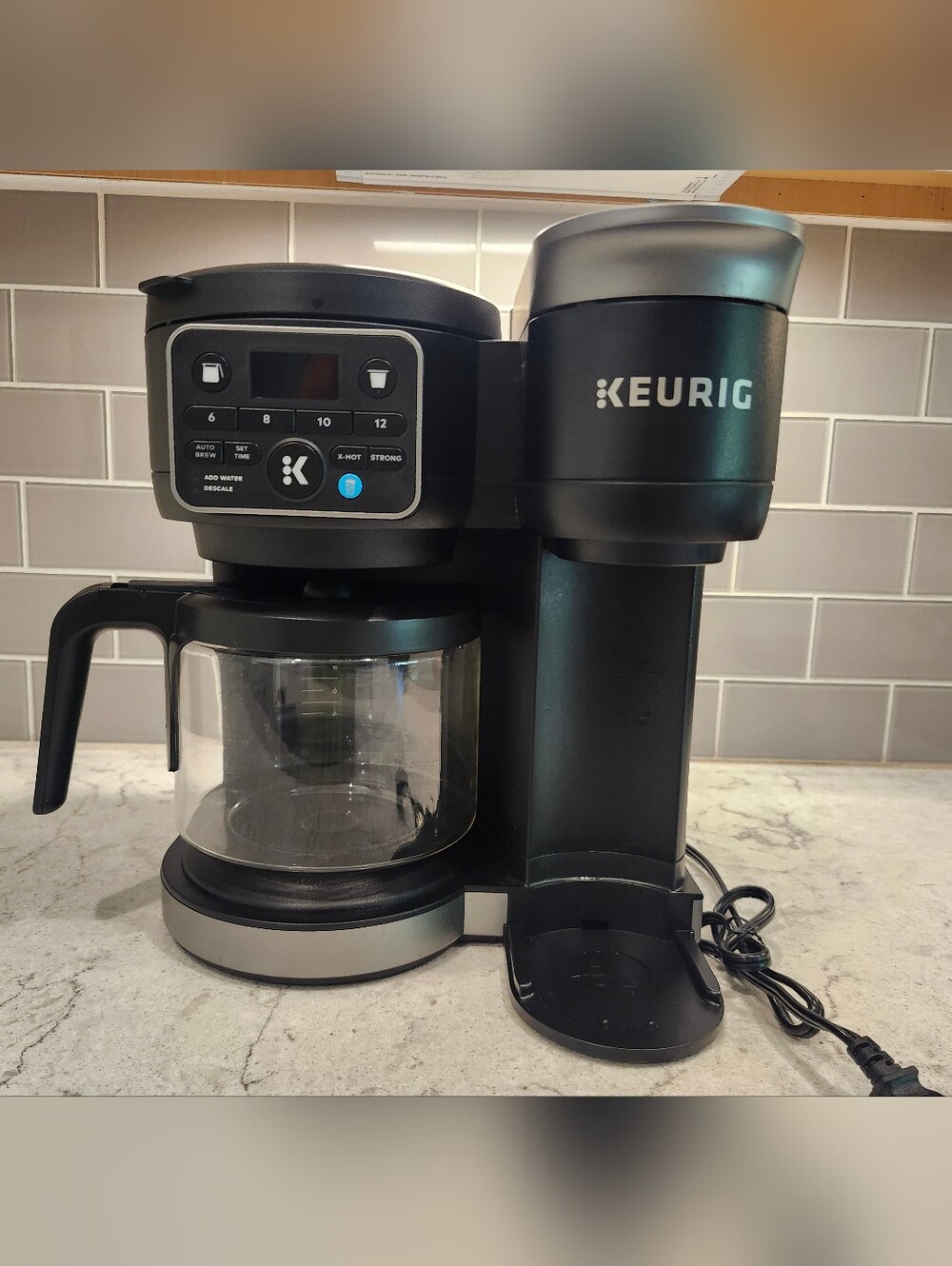 Keurig K-Duo Black 2-in-1 Hot & Ice Single Serve Carafe Coffee Maker Model K5600